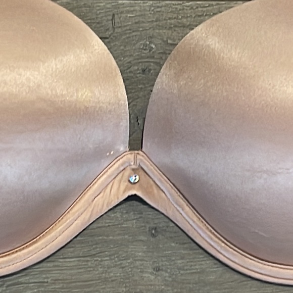 Victoria’s Secret Very Sexy Strapless Push-Up(adds 1 cup size) Bra-34DD - Picture 2 of 6